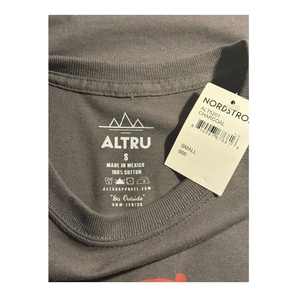 ALTRU‎ Graphic Tee Pelican Bird Striped Shirt Crew Neck Casual Small NWT - Picture 4 of 5